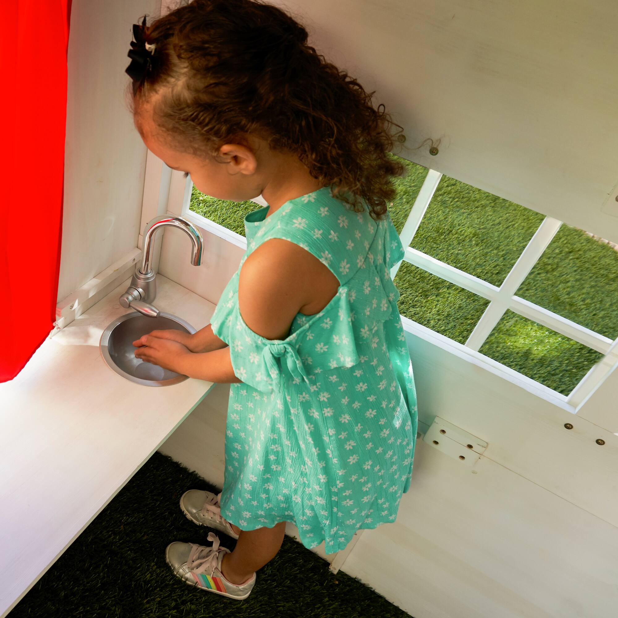 KidKraft White Modern Outdoor Wooden Playhouse with Picnic Table, Mailbox & Outdoor Grill
